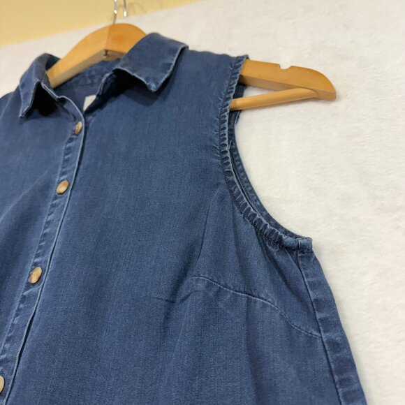 A New Day XS Denim Sleeveless Buttoned Top Casual Boho Resort Capsule Spring - Picture 4 of 10